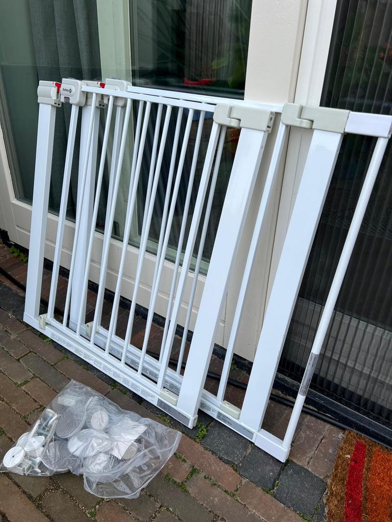 2 traphekjes, Ophalen, 100 tot 115 cm, Zo goed als nieuw, Klemhekje