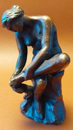 Brons beeld vrouw wast voeten reproductie, Ophalen of Verzenden, Gebruikt, Mens