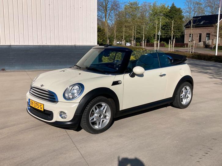 Mini 1.6 ONE Cabrio 2012 Wit Airco, Auto's, Mini, Particulier, Cabrio, Airbags, Airconditioning, Boordcomputer, Centrale vergrendeling