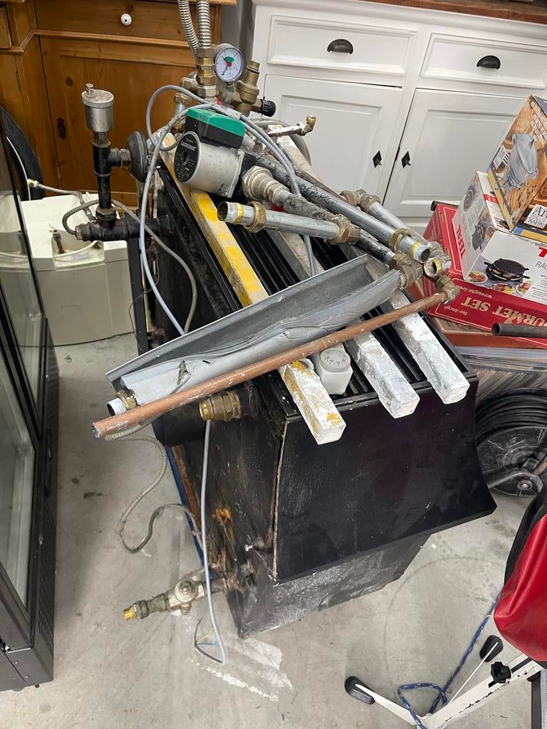 Hout gestookte cv kachel, Huis en Inrichting, Kachels, Gebruikt, Houtkachel, Ophalen of Verzenden, Vrijstaand