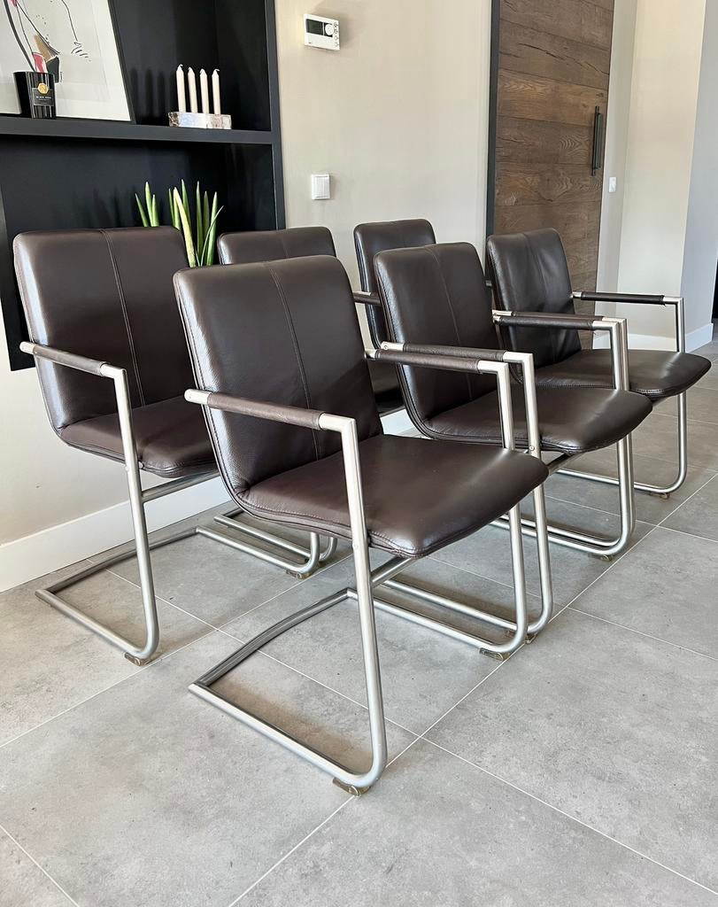 4/6 bruin lederen Henders en Hazel design eetkamerstoelen, Huis en Inrichting, Stoelen, Ophalen, Bruin, Niet opgegeven, Zo goed als nieuw