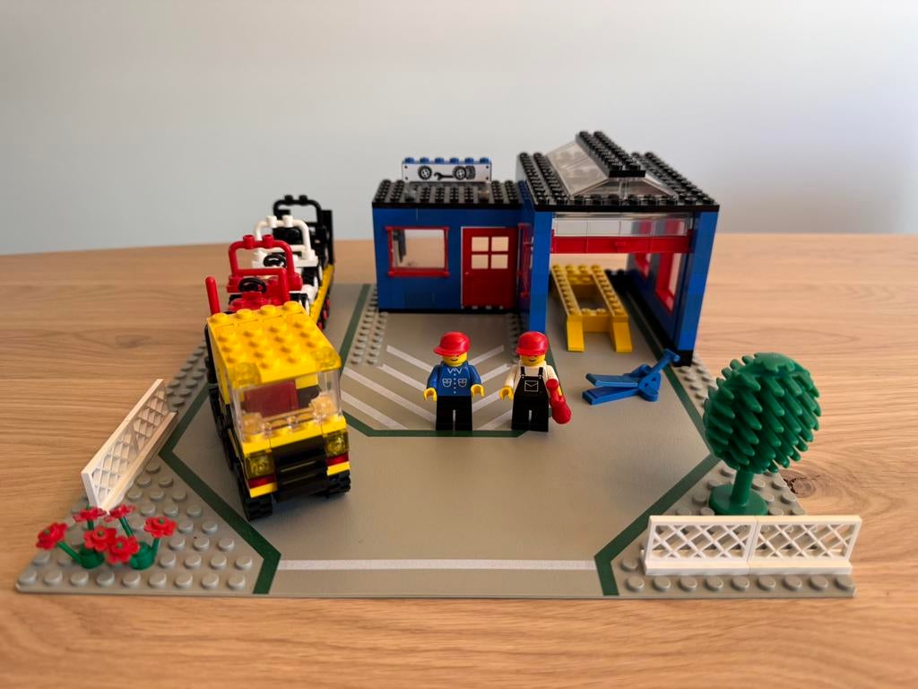 LEGO set 1966 Car Repair Shop, Lego, Ophalen of Verzenden, Zo goed als nieuw, LEGOLAND