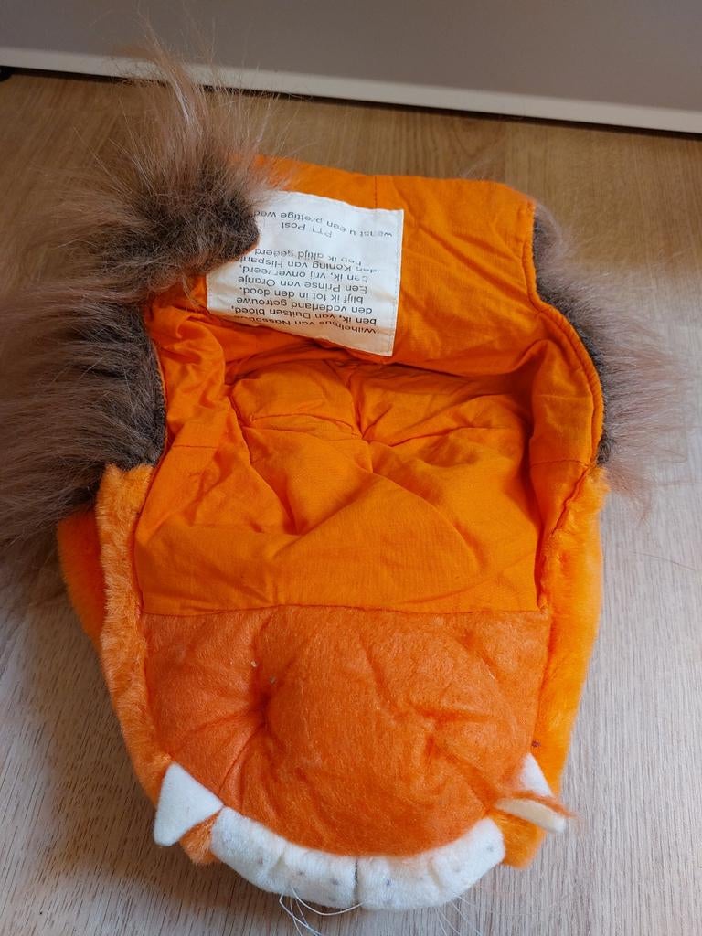 PTT post oranje leeuw hoed, Ophalen of Verzenden