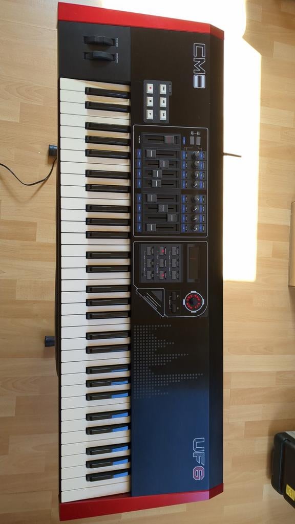 CME UF6 keyboard, laatste toets werkt niet, Ophalen