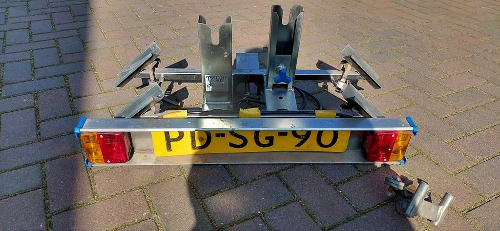 Twinny Load Fietsendrager - Trekhaak, Ophalen, 2 fietsen, Gebruikt, Trekhaakdrager