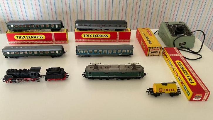Trix Express loc+kolenwagen - loc - rijtuigen - trafo -dsjes, Hobby en Vrije tijd, Modeltreinen | H0, Gebruikt, Locomotief, Gelijkstroom of Wisselstroom