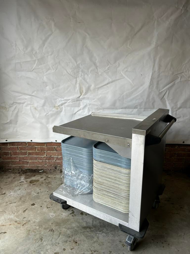 252 dienbladen dienbladenwagen dienbladen rieber, Huis en Inrichting, Keuken | Servies, Ophalen, Zo goed als nieuw, Overige materialen