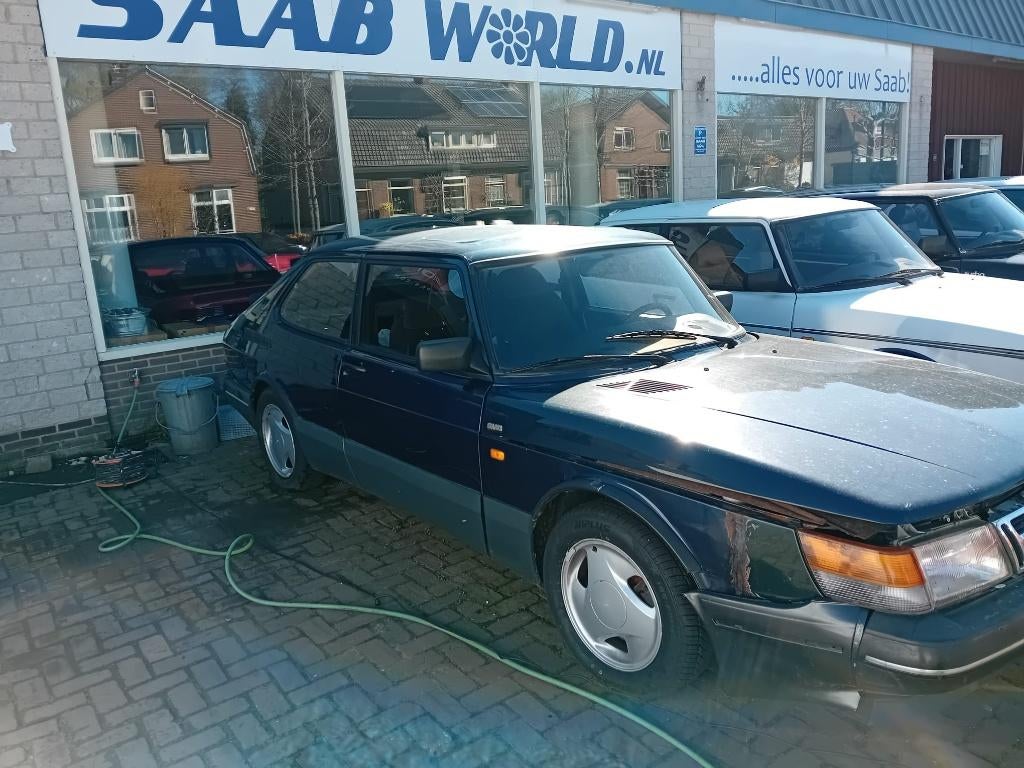 Diverse onderdelen Saab 900 classic., Auto-onderdelen, Gebruikt, Voor, Ophalen of Verzenden, Bumper