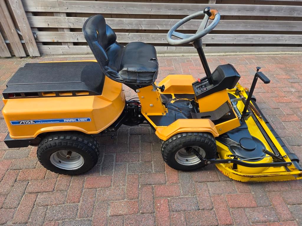 Zitmaaier stiga park, Tuin en Terras, Zitmaaiers, Ophalen, Gebruikt