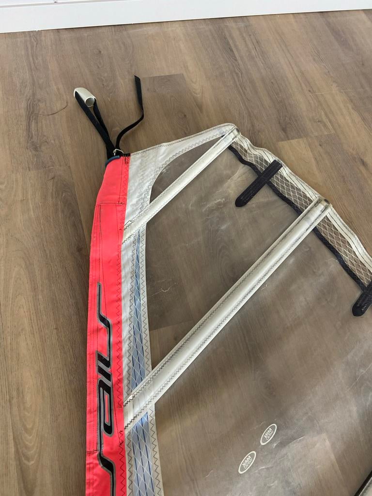 Windsurfzeilen diverse maten, Ophalen, Gebruikt, Zeil