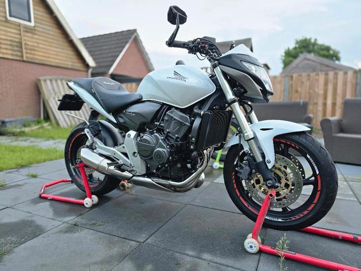 Honda CB600F Hornet wit, Motoren, Motoren | Honda, Particulier, Naked bike, meer dan 35 kW, 4 cilinders, Motorrijbewijs A, Handvatverwarming