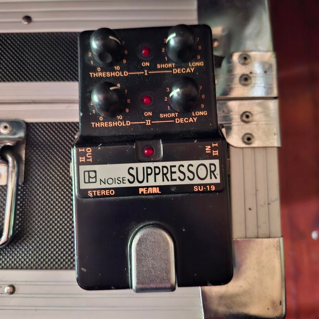 Pearl Noise Suppressor SU-19 Gitaar Pedaal, Verzenden
