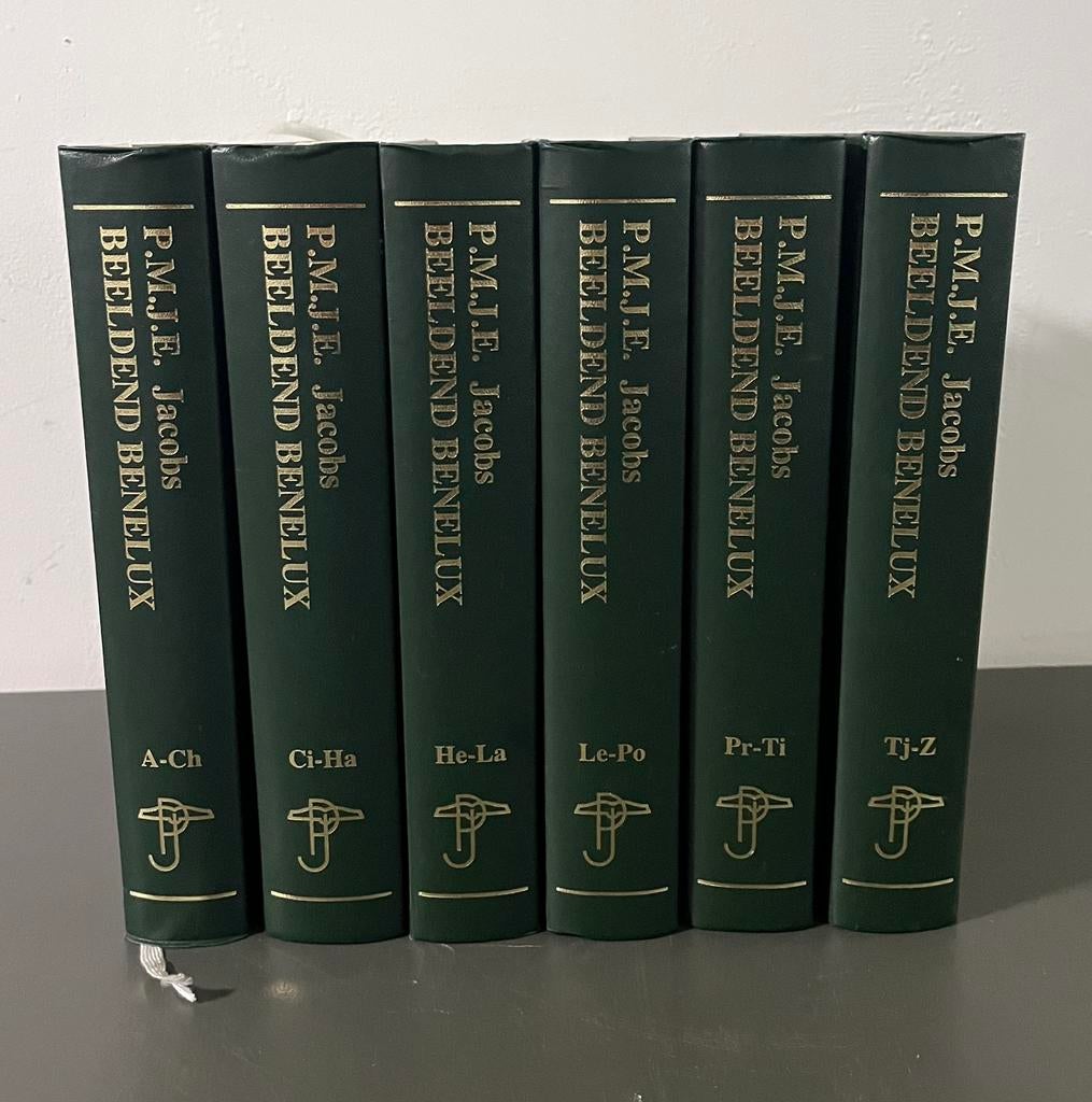 Beeldend Benelux - encyclopedie van beeldend kunstenaars, Boeken, Encyclopedieën, Ophalen of Verzenden, Zo goed als nieuw