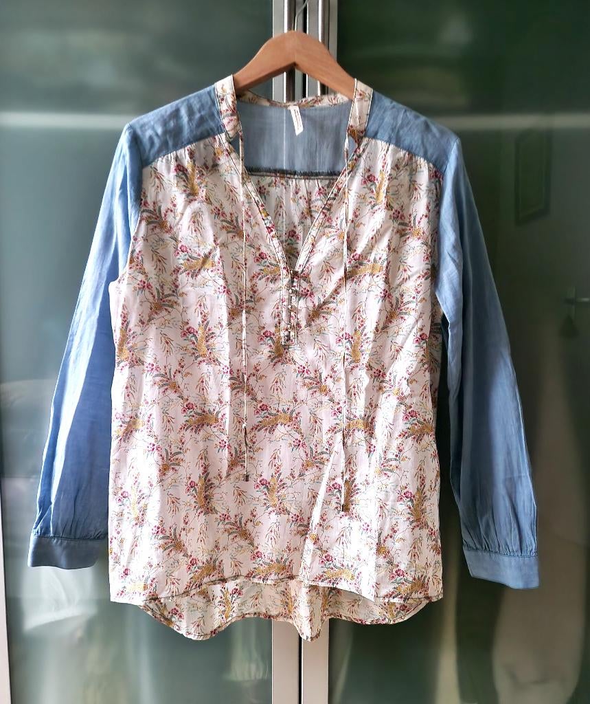 Stradivarius blouse met bloemen maat XL, Kleding | Dames, Blouses en Tunieken, Maat 46/48 (XL) of groter, Zo goed als nieuw, Stradivarius