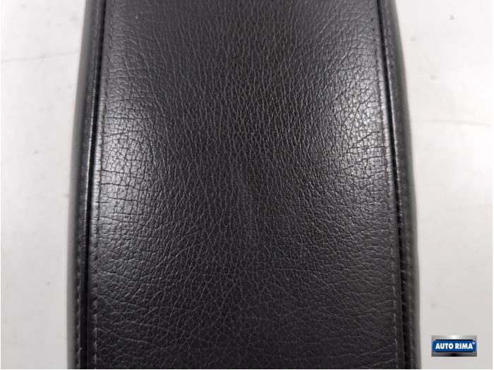 Armleuning van een Volvo V70, Auto-onderdelen, Interieur en Bekleding, Gebruikt, -, -, Ophalen of Verzenden