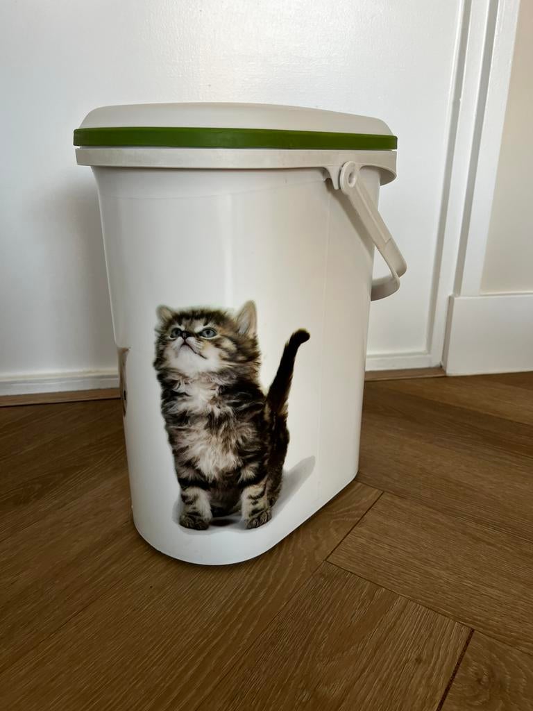 Curver voedsel container kat 10lt, Dieren en Toebehoren, Ophalen, Zo goed als nieuw