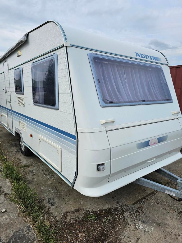 Adria Altea 461DB te koop 2006 Zonnepanelen/Airco/Mover/Tent, Caravans en Kamperen, Rondzit, 750 - 1000 kg, Particulier, Adria