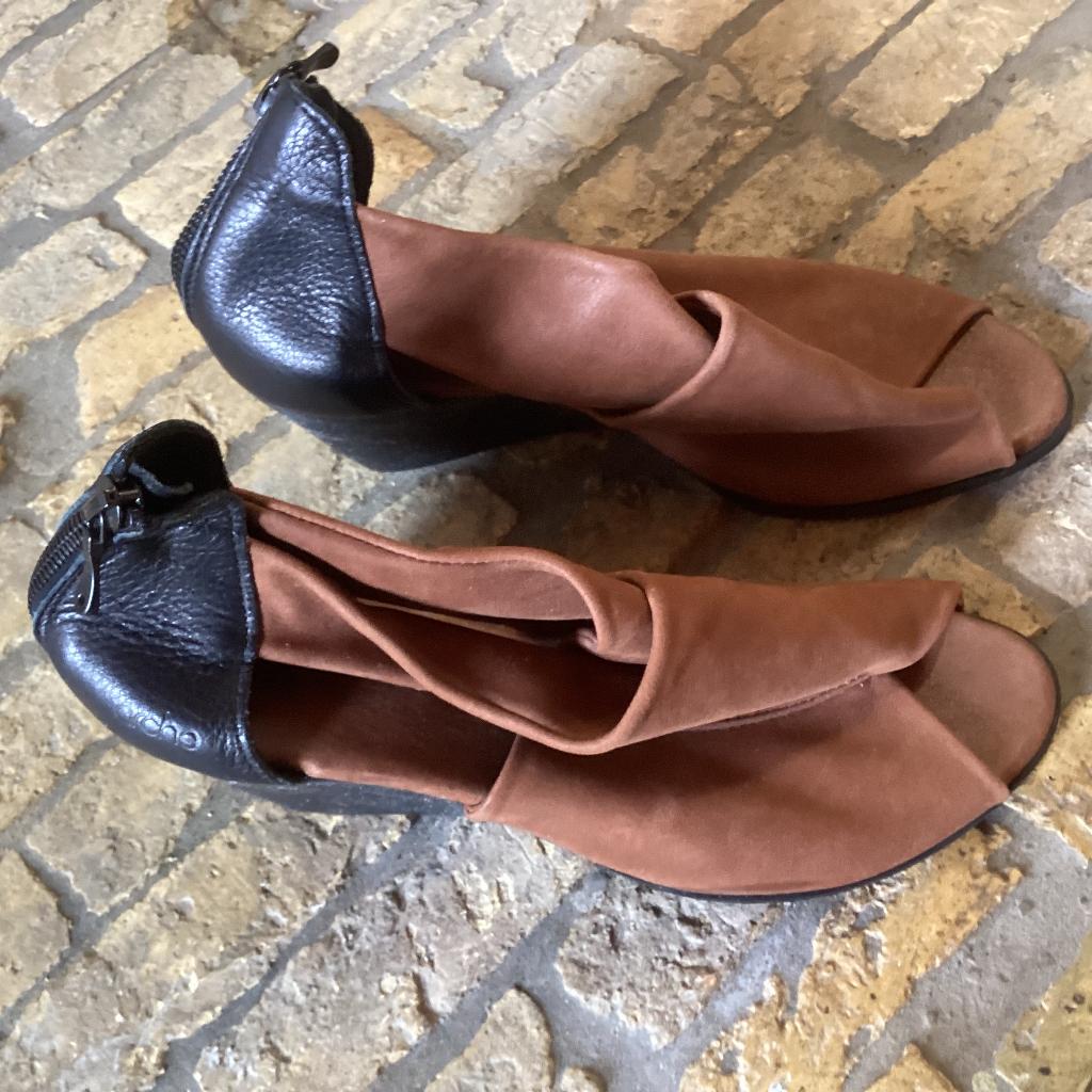 Schoenen, Kleding | Dames, Schoenen, Ophalen, Schoenen met lage hakken, Bruin, Zo goed als nieuw