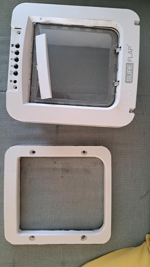 SureFlap kattenluik met chipherkenning (maat L), Ophalen, Gebruikt