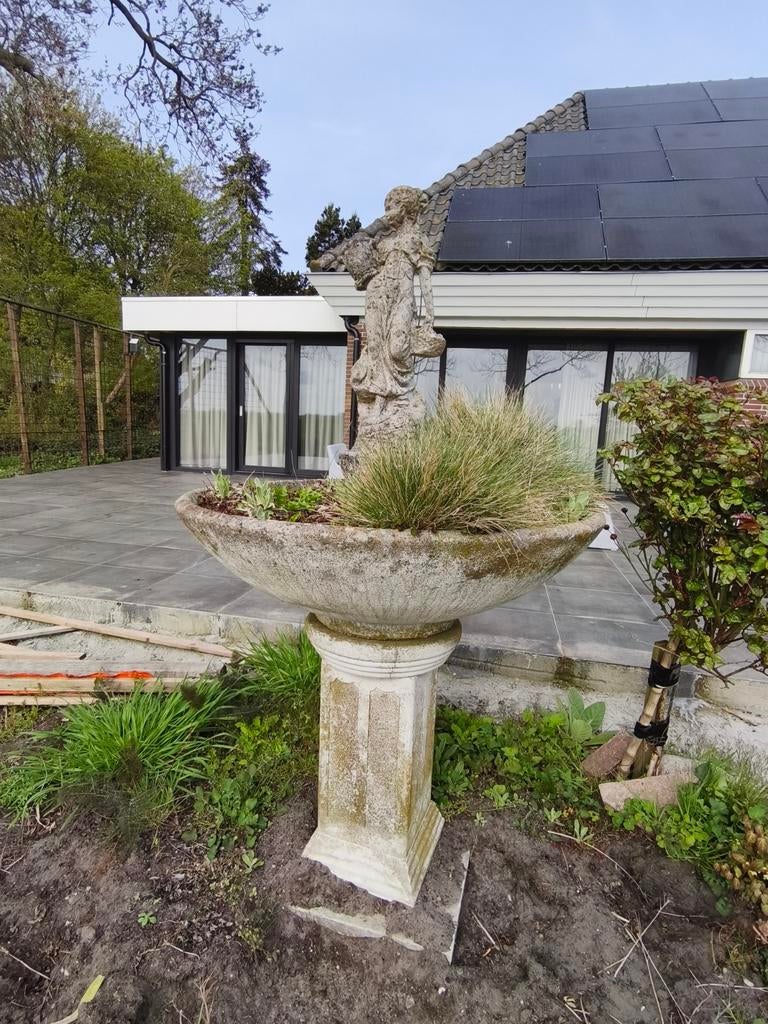 Brocante beton ornamenten, Ophalen