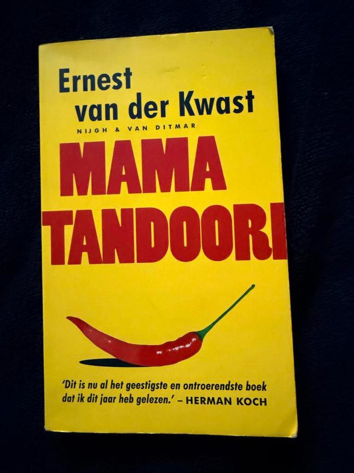 Mama Tandoori - Ernest van der Kwast (Nieuw Boek), Boeken, Romans, Nieuw, Nederland, Ophalen of Verzenden