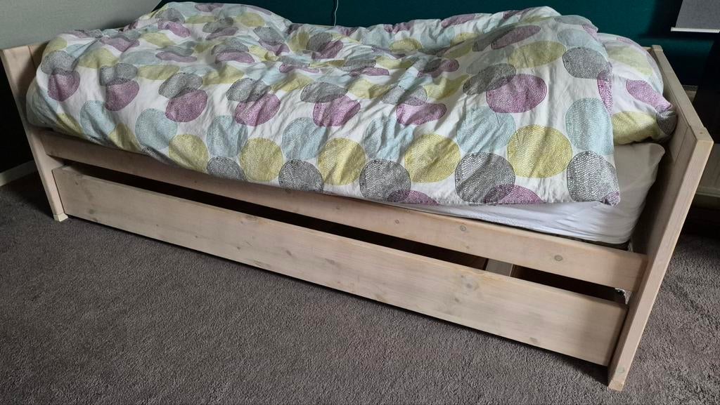 Lifetime bed whitewash met bedlade, Kinderen en Baby's, Kinderkamer | Bedden, Ophalen of Verzenden, Gebruikt