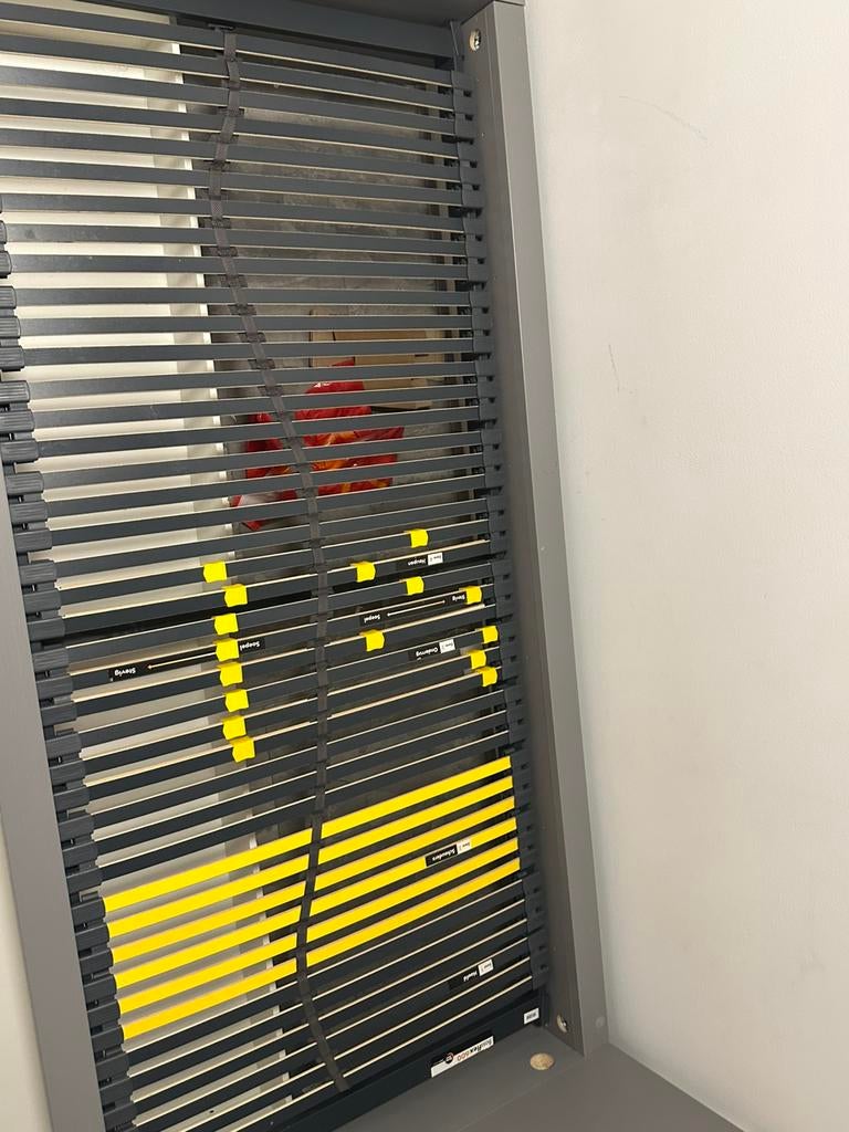 Bossflex 600 lattenbodem, Ophalen, Zo goed als nieuw, Eenpersoons, 90 cm