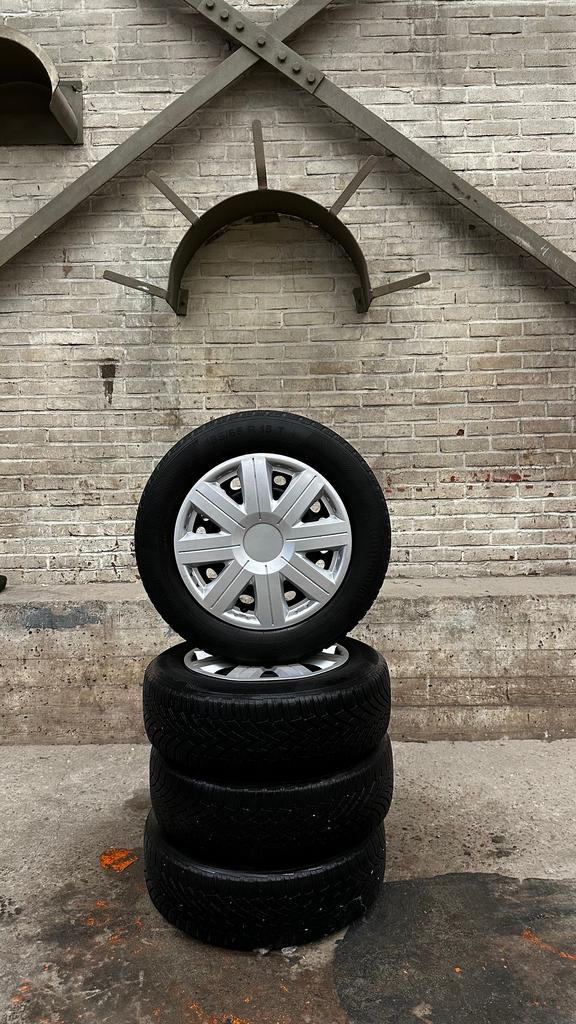 15 inch stalen velgen met winterbanden, Auto-onderdelen, Banden en Velgen, Ophalen, Gebruikt, 15 inch, -