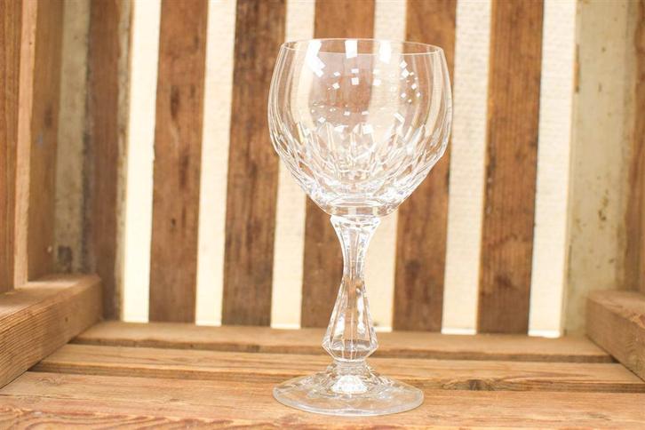 6 stuks Schott Zwiesel glazen wijnglazen op voet 50266, Verzamelen, Glas en Borrelglaasjes, Gebruikt, Bierglas, Ophalen of Verzenden