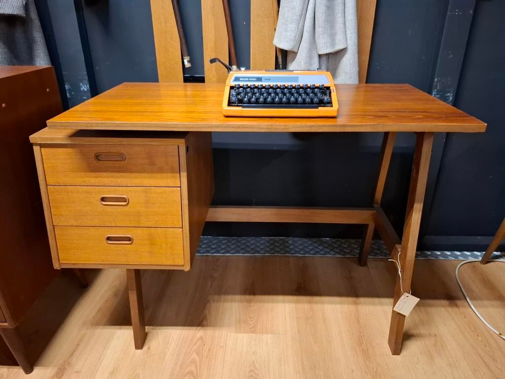 Vintage Bureau teak werkplek mid century design tafel, Ophalen, .., Zo goed als nieuw, ...