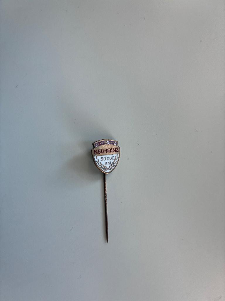 Speldje NSU Prinz 50.000km, Ophalen of Verzenden, Gebruikt, Transport, Speldje of Pin