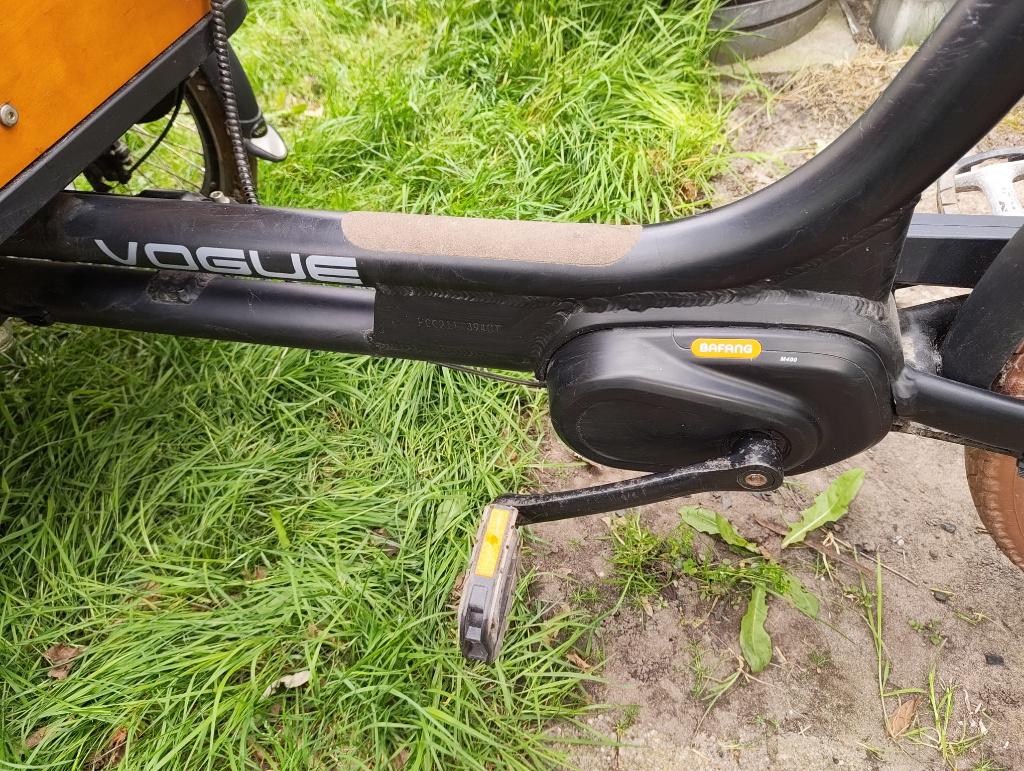 Vogue Carry 3 elektrische bakfiets – in goede staat, Fietsen en Brommers, Fietsen | Bakfietsen, 4 kinderen of meer, Gebruikt, Huif