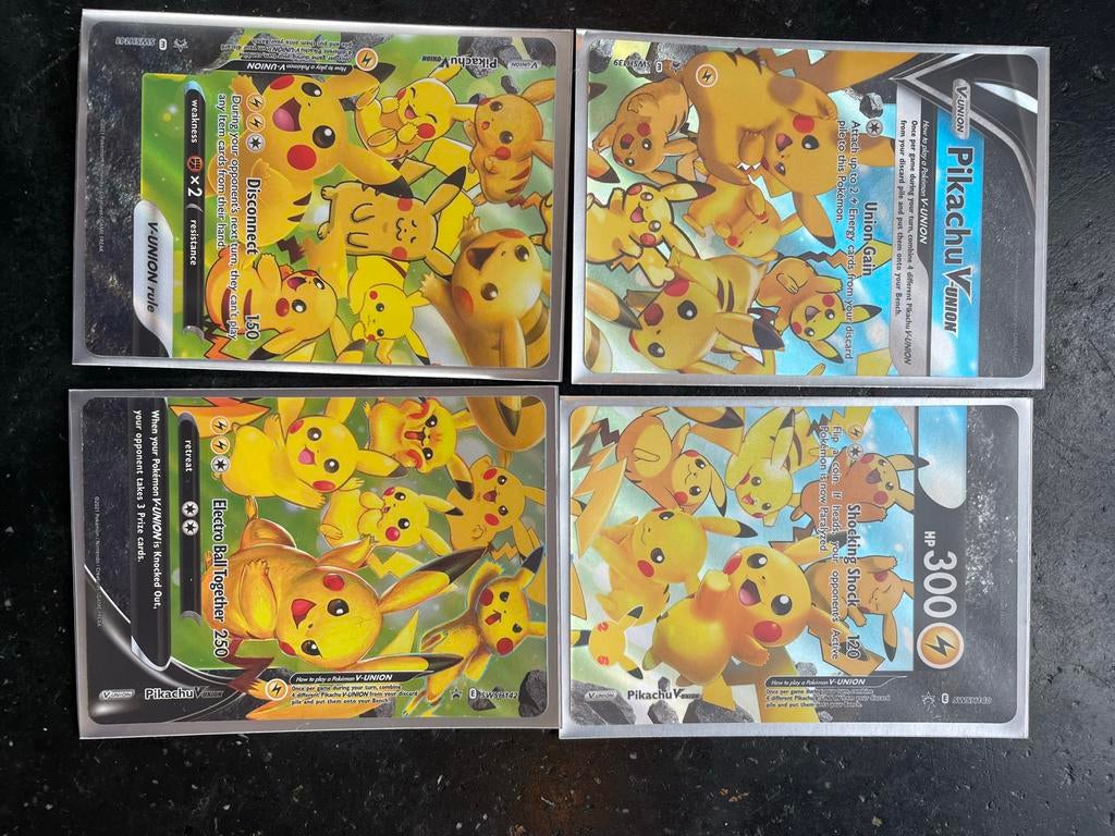 Pikachu V-union Pokémon kaarten, Verzenden, Zo goed als nieuw, Meerdere kaarten