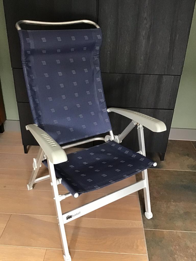 2 x Dukdalf 8 standenstoel met hoes en voetensteun, Ophalen, Gebruikt, Campingstoel