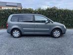 Volkswagen Touran 1.6-16V FSI Trendline | Airco | Cruise Con, Auto's, Volkswagen, Stof, Gebruikt, Zwart, Startonderbreker