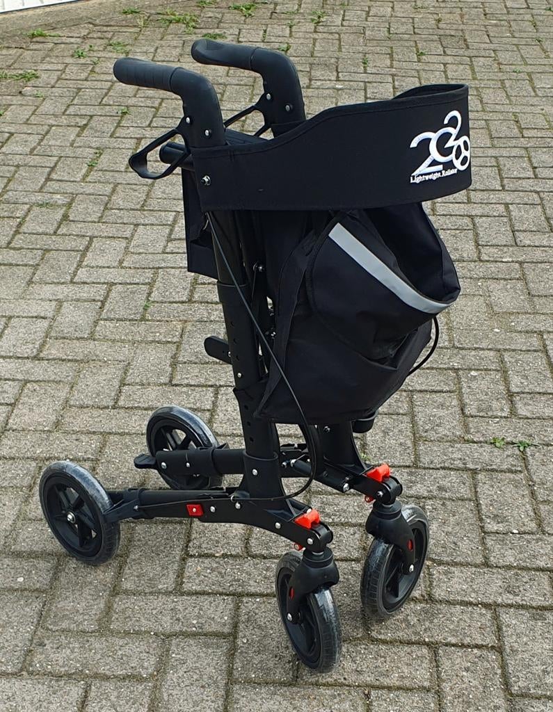 Lichtgewicht Rollator dubbel inklapbaar NIEUW, Rollator 2020, Rollator 2020, Nieuw, Ophalen of Verzenden