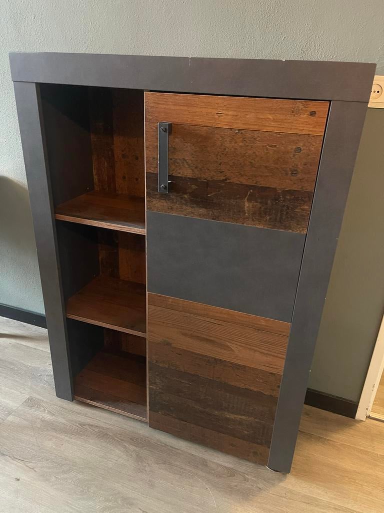 Set 4 kasten: wandkast, servieskast, dressoir & tv meubel, Ophalen, Zo goed als nieuw
