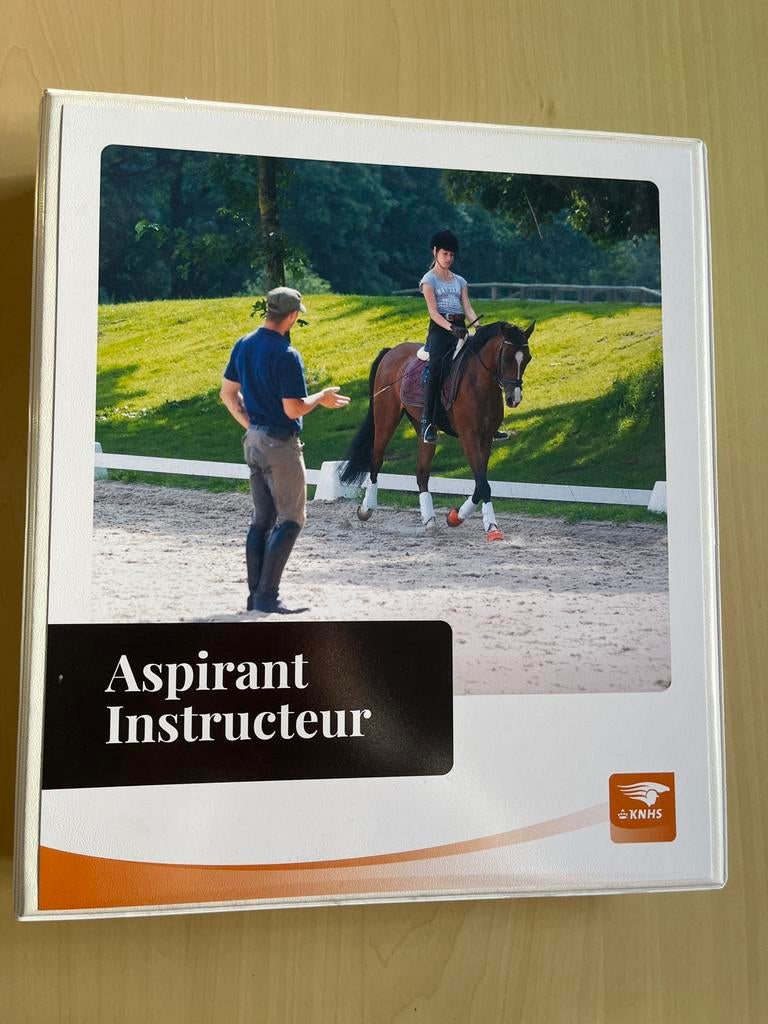 Aspirant instructeur map KNHS, Ophalen of Verzenden, Zo goed als nieuw, Niet van toepassing