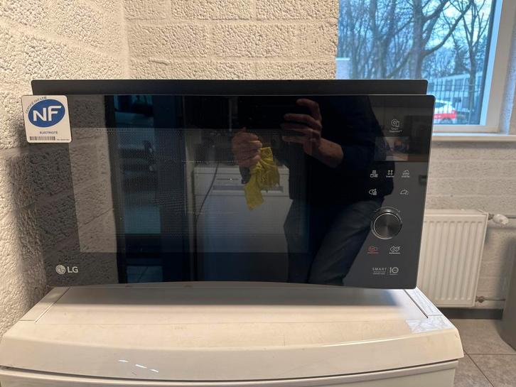 Zo goed als nieuwe LG combi magnatron - Slechts 5x gebruikt!, Witgoed en Apparatuur, Ovens, Zo goed als nieuw, Vrijstaand, Oven met grill