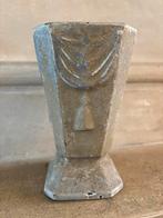 Gietijzeren Franse vaas carlotte antiek en brocante, Antiek en Kunst, Ophalen of Verzenden