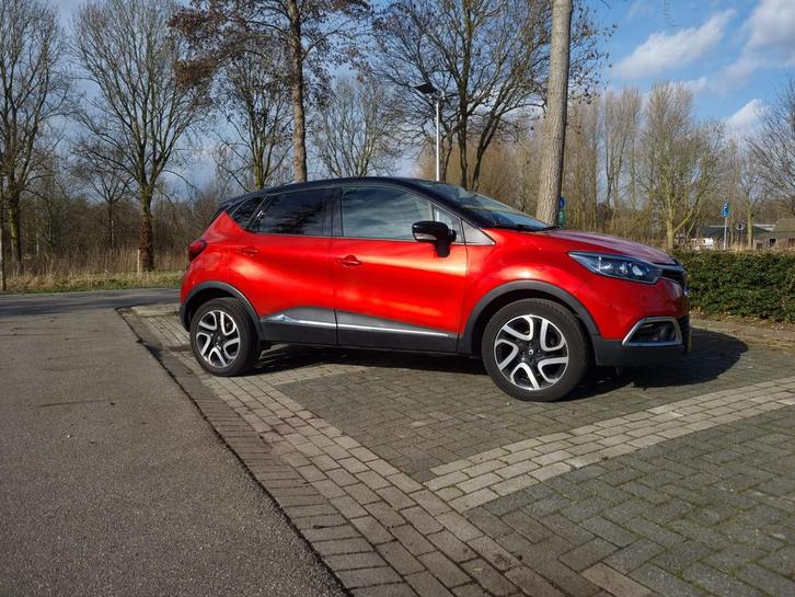 Renault Captur 0.9 TCE 90 2016 Rood, Auto's, Renault, Particulier, Captur, Benzine, C, Hatchback, Handgeschakeld, Origineel Nederlands