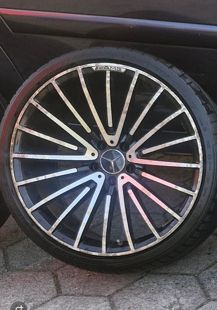 20 inch breedset mercedes AMG velgen met stoeprandsporen, Ophalen of Verzenden, 20 inch, Zomerbanden, Velg(en)