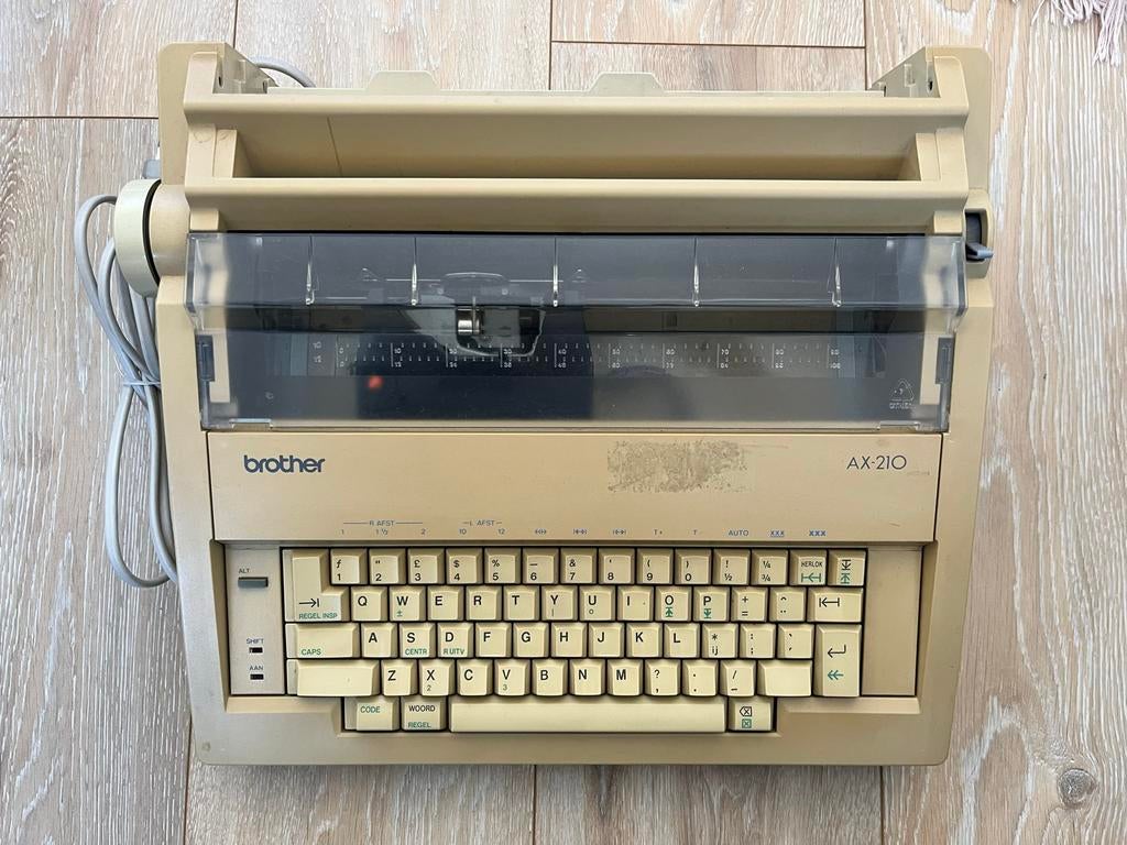 Brother typemachine model AX-210, Ophalen