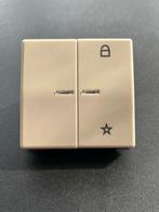 7 x Jung E-Net tastafdekking FMAS1701 Creme / Ivoor, Ophalen of Verzenden, Zo goed als nieuw, Overige typen