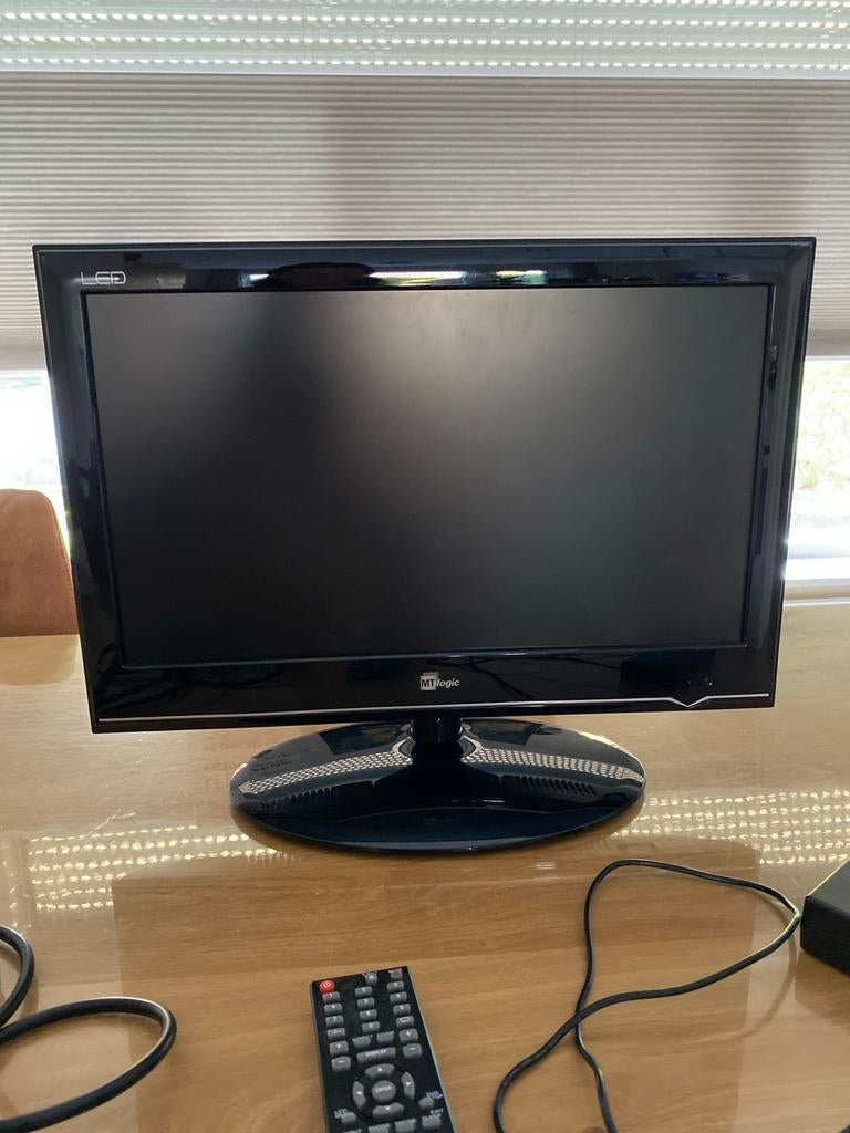 LED TV 48cm met ingebouwde DVD speler - Ideaal voor caravan, LED, 50 Hz, HD Ready (720p), Zo goed als nieuw