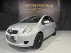 Toyota Yaris 1.3 VVTi Terra, Auto's, Voorwielaandrijving, 4 cilinders, 995 kg, Bedrijf