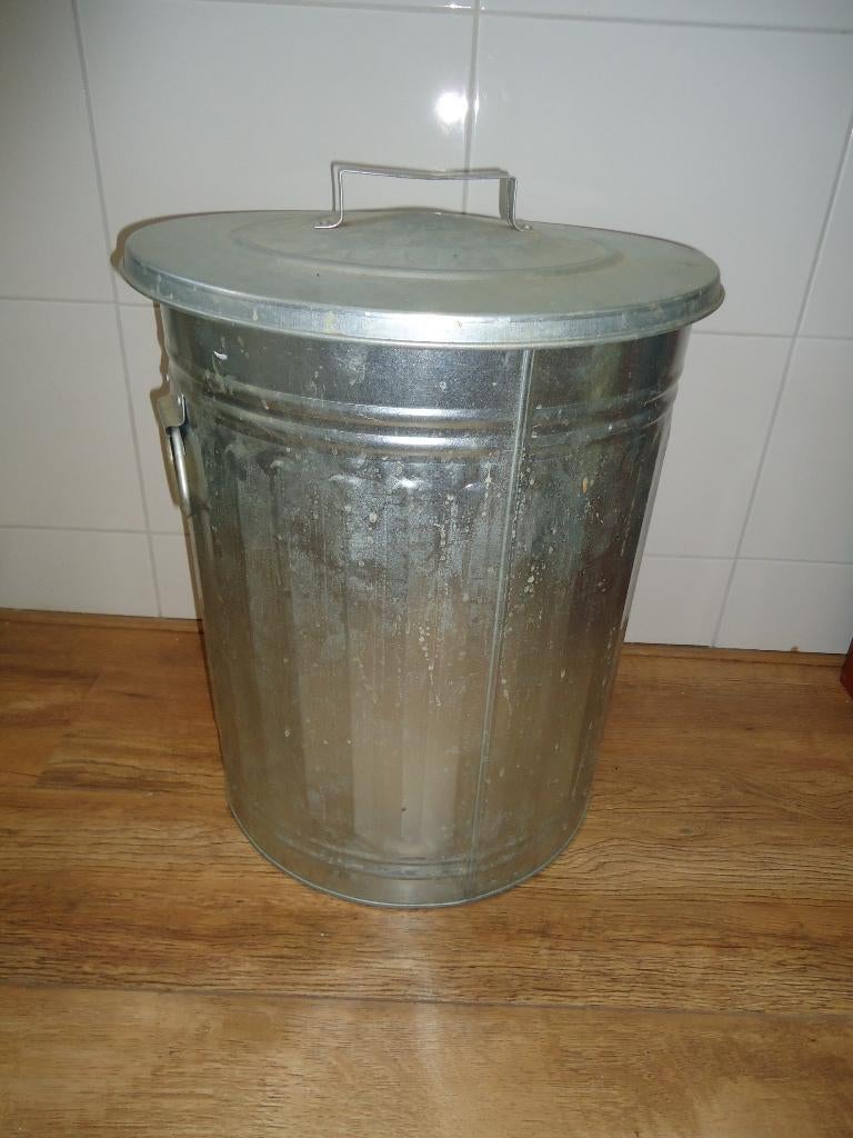 opbergton van metaal, wasmand ? € 2,-, Ophalen, Zo goed als nieuw