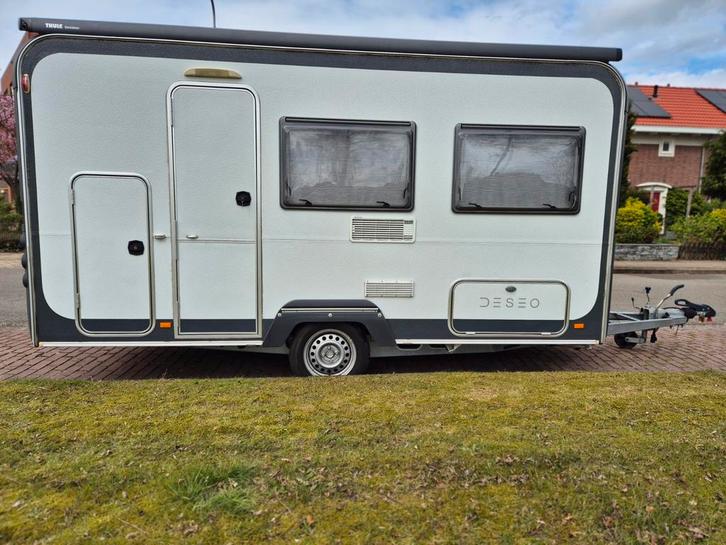 Knaus Deseo caravan uit 2014 met 4 slaapplaatsen en luifel, Caravans en Kamperen, Caravans, Particulier, Rondzit, Knaus, Koelkast