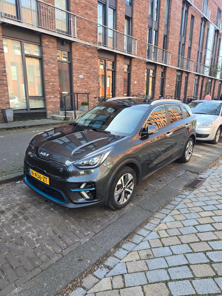 Kia Niro Elektrisch 204pk Aut 2022 Grijs, Auto's, Kia, Particulier, Niro, Elektrisch, SUV of Terreinwagen, Automaat, Origineel Nederlands