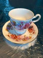 Queen Anne theekopje met schotel, bloemmotief, Antiek en Kunst, Antiek | Porselein, Ophalen of Verzenden